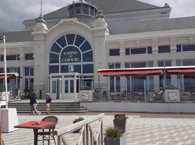 L'annexe Апартаменты *